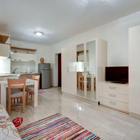 Esteban Vip Club Apart-hotel Nesebar