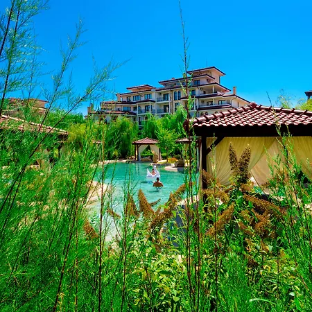 Apart-hotel Esteban Vip Club