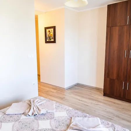 Esteban Vip Club Apart-hotel 4*