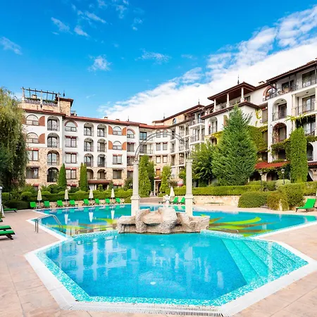 Esteban Vip Club Hotel apartamentowy 4*