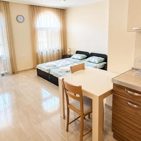Esteban Vip Club Apart-hotel Nesebar