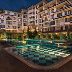 Aparthotel Esteban Vip Club