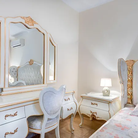 Hotel apartamentowy Esteban Vip Club 4*