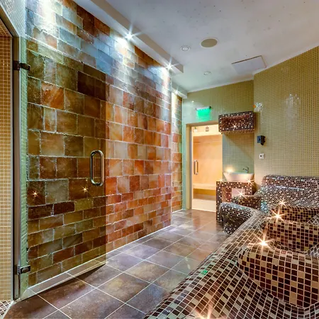 Lejlighedshotel Esteban Vip Club 4*
