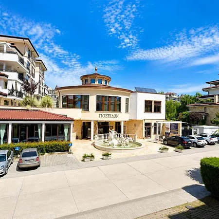 Esteban Vip Club Hotel apartamentowy 4*
